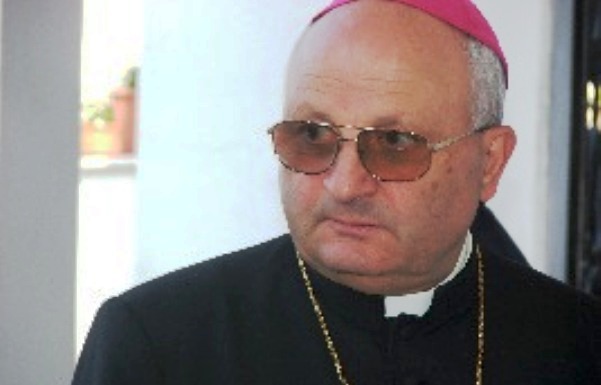 vescovo di nola1