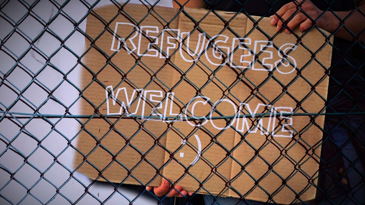 cropped refugees welcome