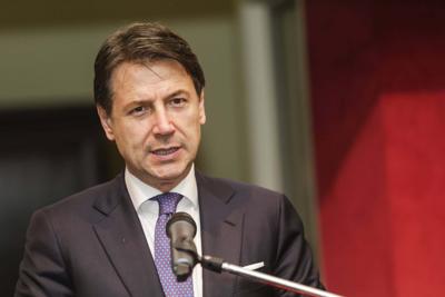 Conte sfondorossodestra fg